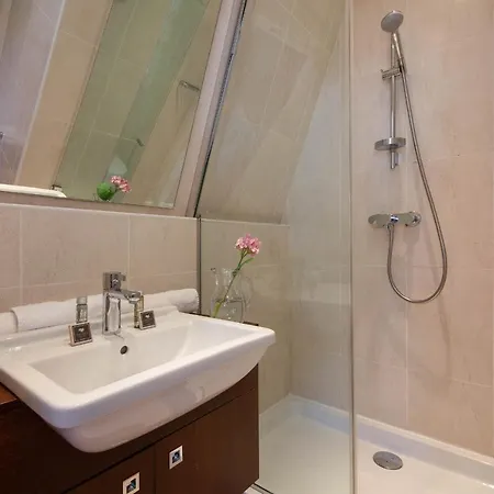 Sleeps 4 Апартаменты Шамони