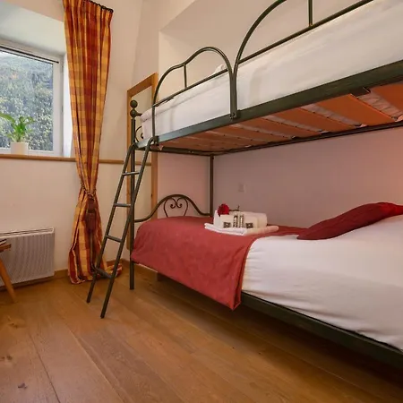 Апартаменты Sleeps 4 Шамони